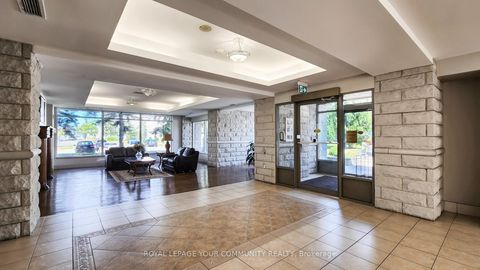 Photo 2 at 114 - 2502 Rutherford Road, Maple, Vaughan