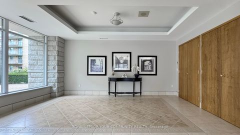 Photo 7 at 114 - 2502 Rutherford Road, Maple, Vaughan
