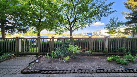 Photo 33 at 114 - 2502 Rutherford Road, Maple, Vaughan