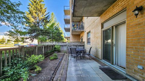 Photo 35 at 114 - 2502 Rutherford Road, Maple, Vaughan