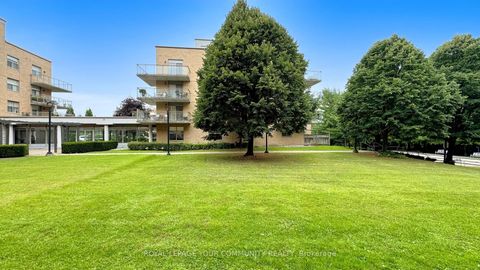 Photo 49 at 114 - 2502 Rutherford Road, Maple, Vaughan