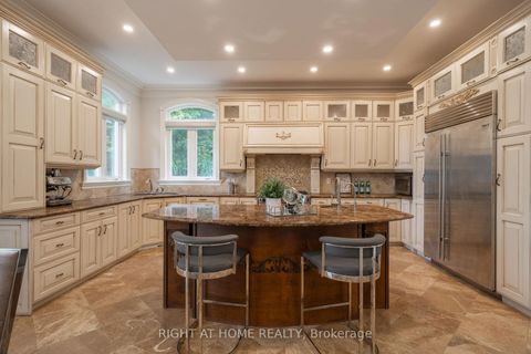 Photo 6 at 286 Fern Avenue, Langstaff, Richmond Hill