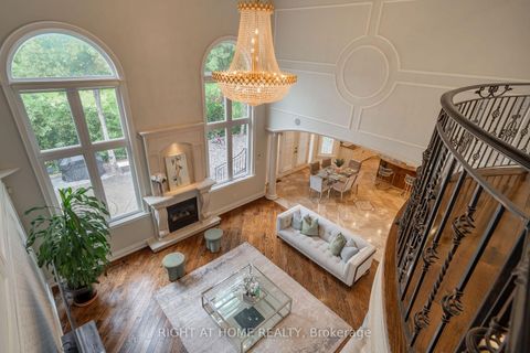 Photo 8 at 286 Fern Avenue, Langstaff, Richmond Hill