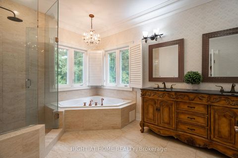 Photo 11 at 286 Fern Avenue, Langstaff, Richmond Hill
