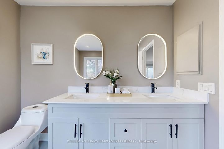 Photo 34 at 71 Mansfield Lane, Markville, Markham