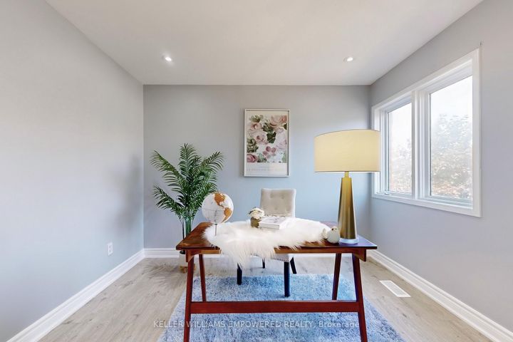 Photo 42 at 71 Mansfield Lane, Markville, Markham