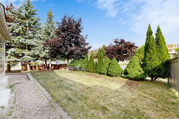 Photo 47 at 71 Mansfield Lane, Markville, Markham