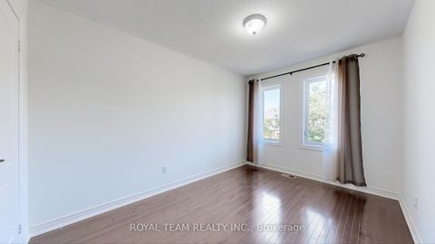 Photo 24 at 246 Lauderdale Drive, Patterson, Vaughan