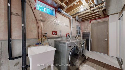 Photo 33 at 246 Lauderdale Drive, Patterson, Vaughan