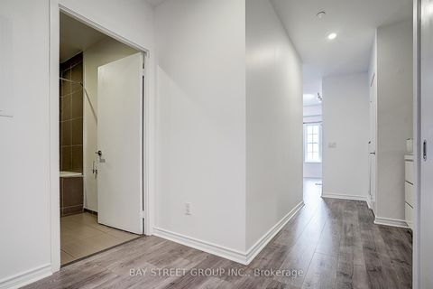 Photo 5 at 307 - 75 St Nicholas Street, Bay Street Corridor, Toronto