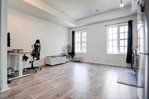 Photo 8 at 307 - 75 St Nicholas Street, Bay Street Corridor, Toronto