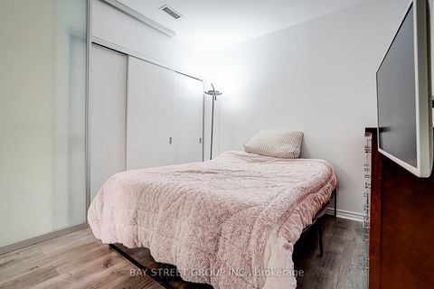 Photo 21 at 307 - 75 St Nicholas Street, Bay Street Corridor, Toronto