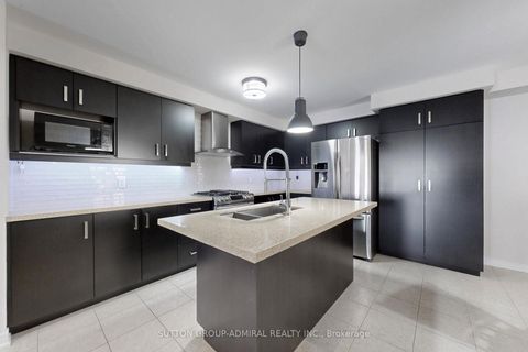 Photo 5 at 35 Pringdale Gardens Circle, Eglinton East, Toronto