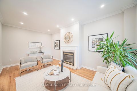 Photo 13 at 54 Sandwood Drive, Patterson, Vaughan