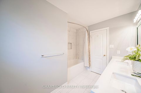 Photo 38 at 54 Sandwood Drive, Patterson, Vaughan