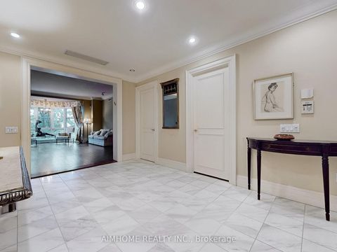 Photo 4 at 2C - 2 Chedington Place, York Mills, Toronto