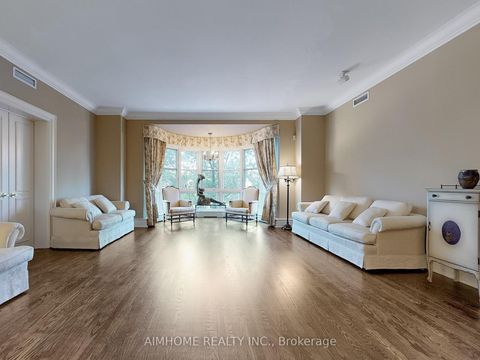 Photo 5 at 2C - 2 Chedington Place, York Mills, Toronto