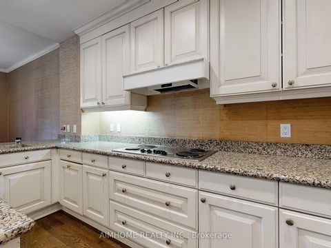 Photo 19 at 2C - 2 Chedington Place, York Mills, Toronto