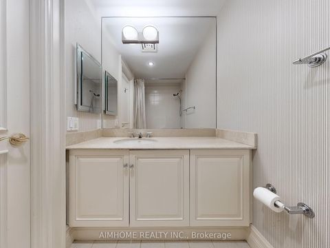 Photo 39 at 2C - 2 Chedington Place, York Mills, Toronto