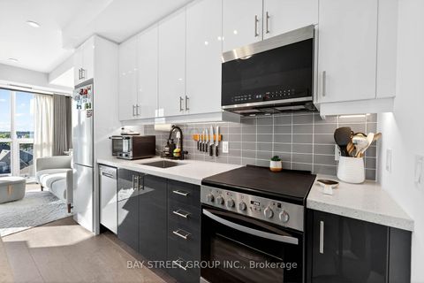 Photo 15 at 716 - 2343 Khalsa Gate, WM Westmount, Oakville