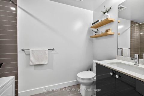 Photo 24 at 716 - 2343 Khalsa Gate, WM Westmount, Oakville