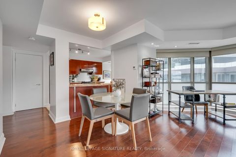 Photo 13 at 411 - 3 McAlpine Street, Annex, Toronto