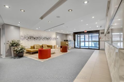 Photo 20 at 411 - 3 McAlpine Street, Annex, Toronto