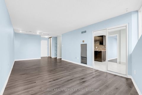 Photo 12 at 306 - 21 Markbrook Lane N, Jamestown, Toronto