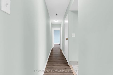 Photo 21 at 306 - 21 Markbrook Lane N, Jamestown, Toronto