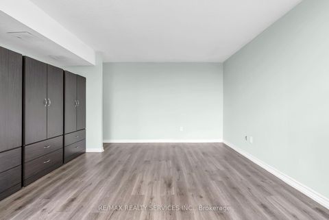 Photo 25 at 306 - 21 Markbrook Lane N, Jamestown, Toronto