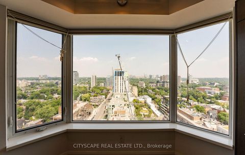 Photo 13 at 2120 - 155 Yorkville Avenue, Annex, Toronto