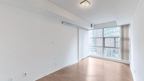 Photo 12 at 1503 - 11 St Joseph Street, Bay Street Corridor, Toronto