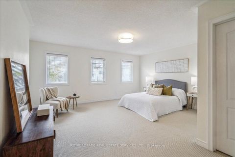 Photo 13 at 3066 Highvalley Road, BC Bronte Creek, Oakville