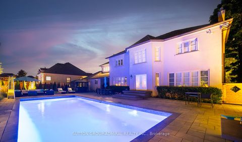 Photo 35 at 16 Flatbush Avenue, East Woodbridge, Vaughan