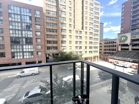 Photo 2 at 211 - 2A Church Street, Waterfront Communities C8, Toronto