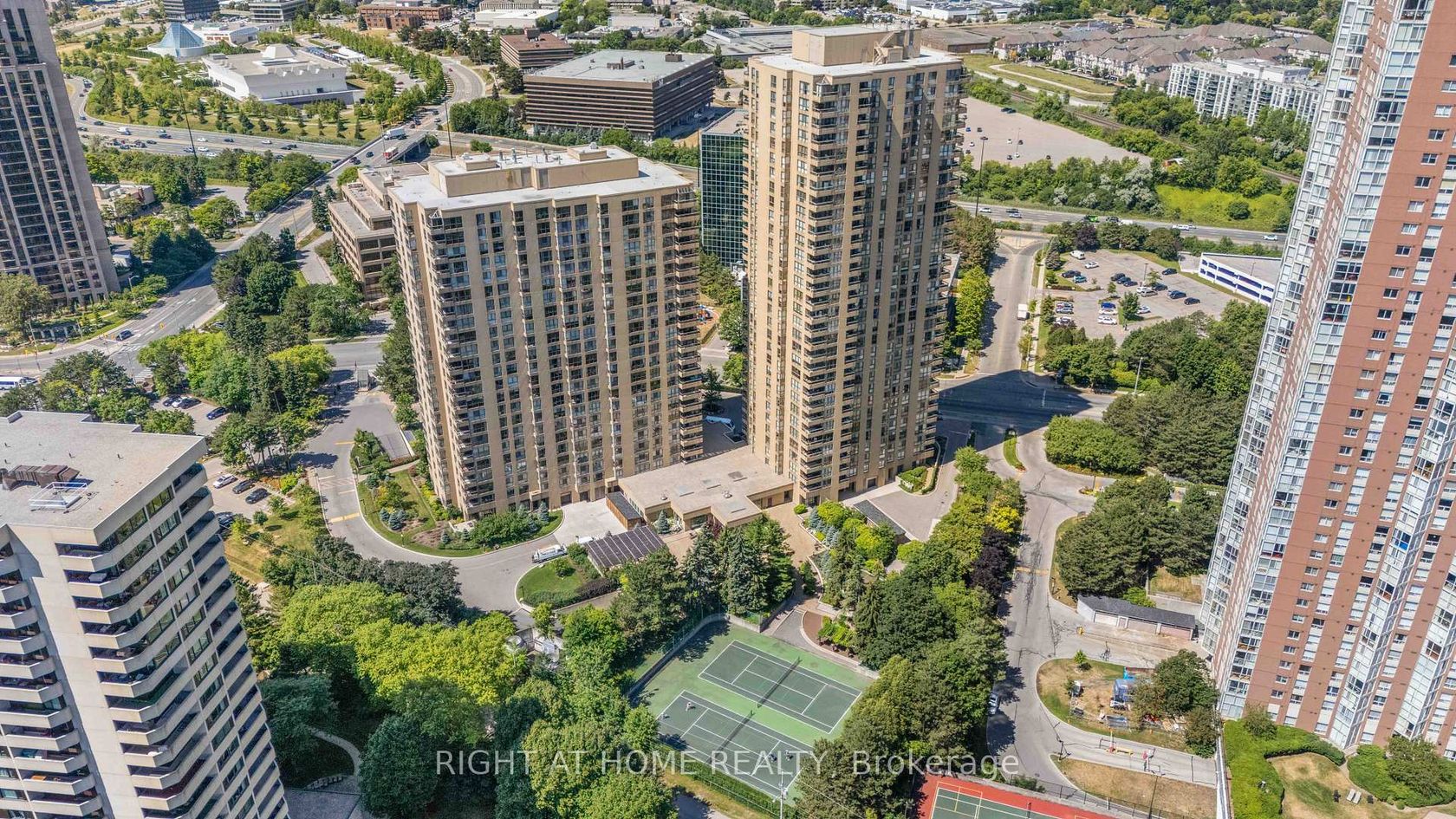 1503 - 3 Concorde Place, Don Mills, Toronto 