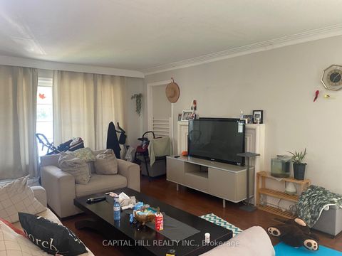 Photo 5 at 38 Cliffside Drive, Cliffside, Toronto