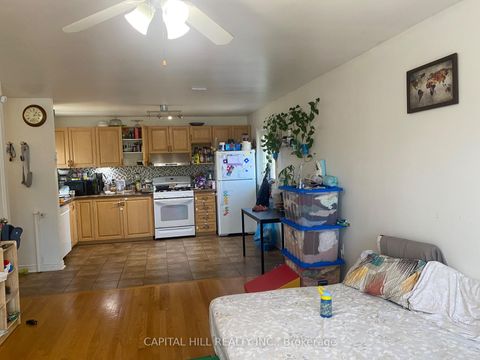 Photo 9 at 38 Cliffside Drive, Cliffside, Toronto