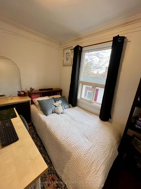 Photo 9 at 121 May Avenue, North Richvale, Richmond Hill