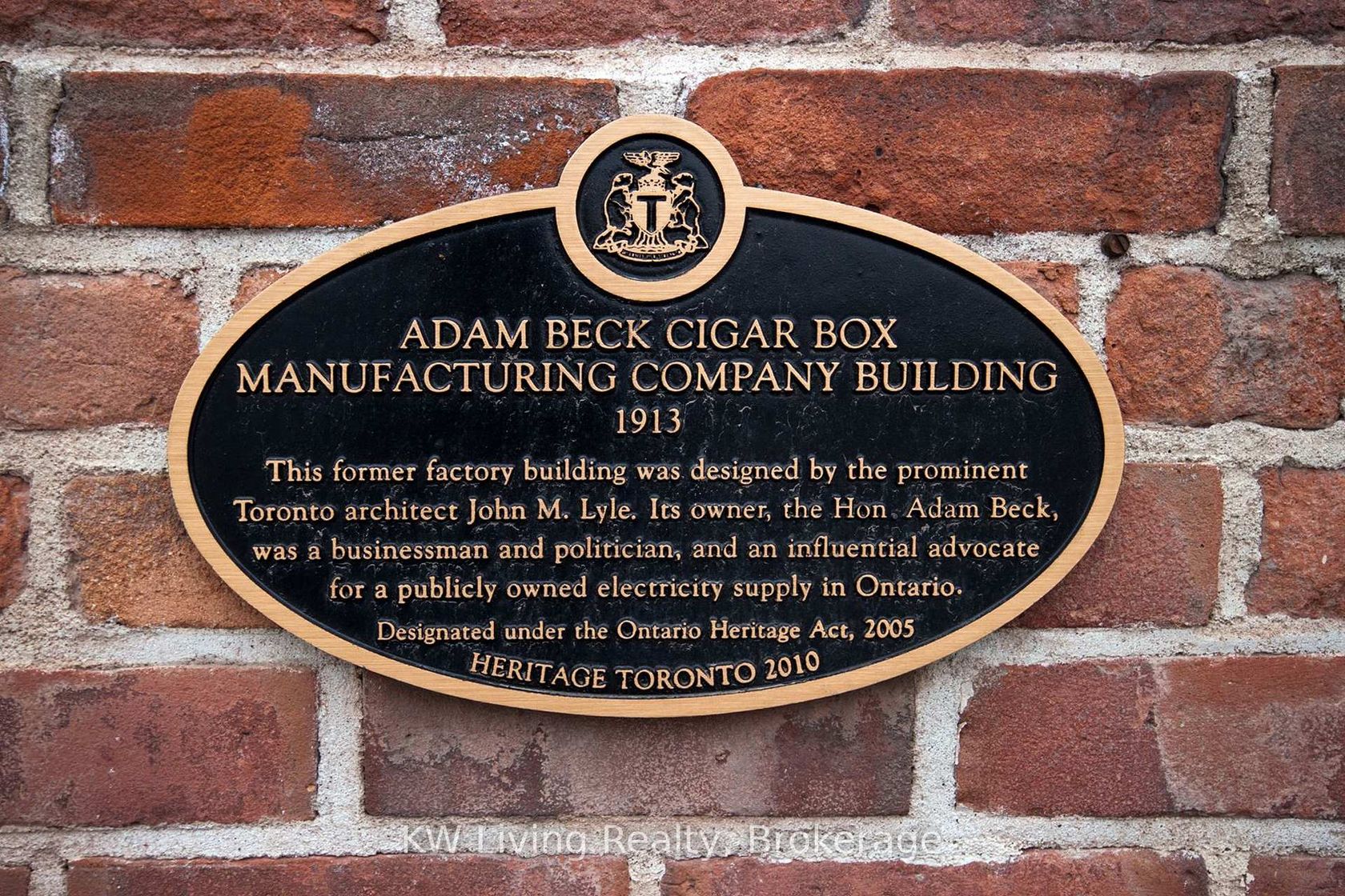 402 - 736 Dundas Street E, Regent Park, Toronto 