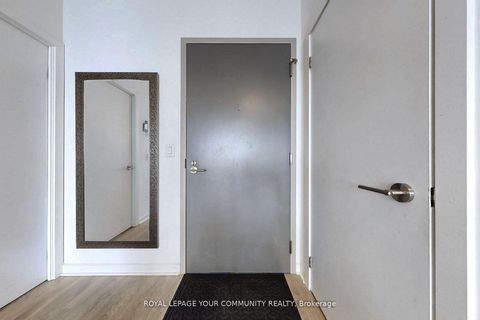 Photo 7 at 2403 - 38 FOREST MANOR Road, Henry Farm, Toronto