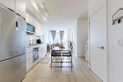 Photo 10 at 2403 - 38 FOREST MANOR Road, Henry Farm, Toronto