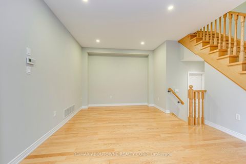 Photo 7 at 1254 Craigleith Road, JC Joshua Creek, Oakville