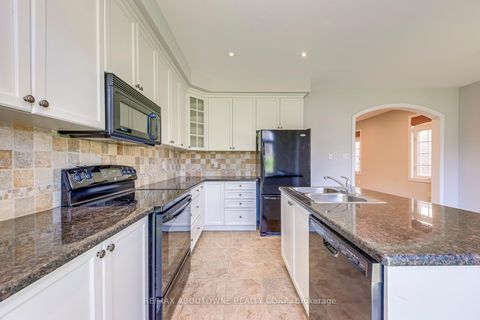 Photo 14 at 1254 Craigleith Road, JC Joshua Creek, Oakville