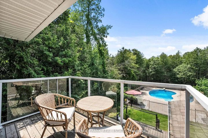 Photo 27 at 251 Sherwood Court, Northglen, Oshawa