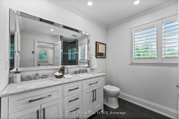 Photo 31 at 251 Sherwood Court, Northglen, Oshawa