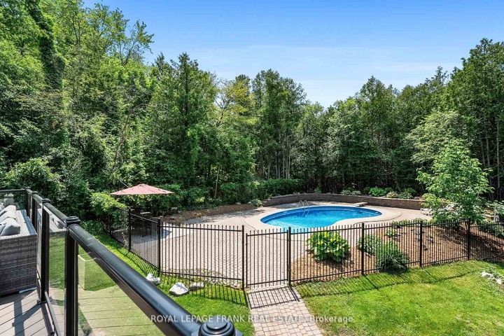 Photo 43 at 251 Sherwood Court, Northglen, Oshawa
