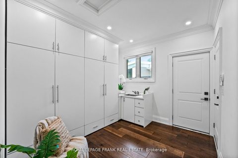 Photo 21 at 251 Sherwood Court, Northglen, Oshawa