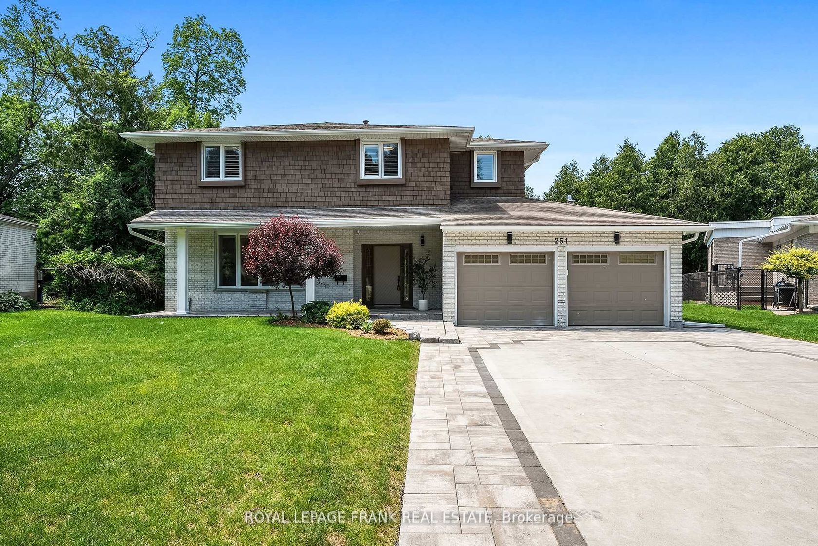 251 Sherwood Court, Northglen, Oshawa 2