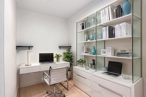 Photo 10 at 205 - 130 River Street, Regent Park, Toronto